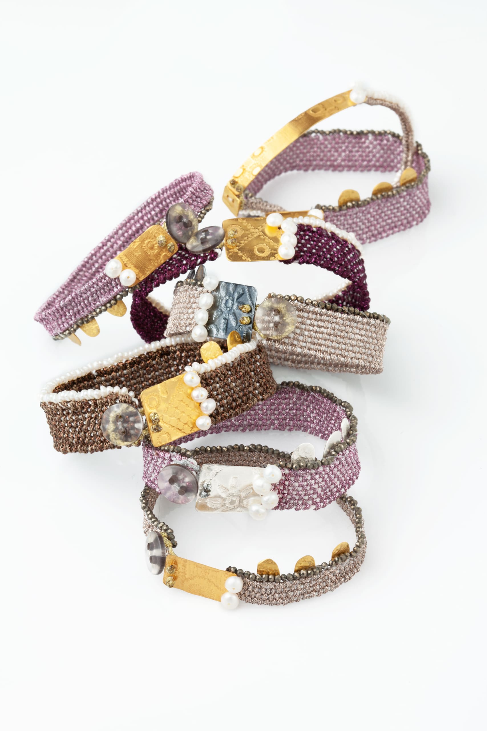 Woven bracelet with gold plated silver and pearls gallery 2