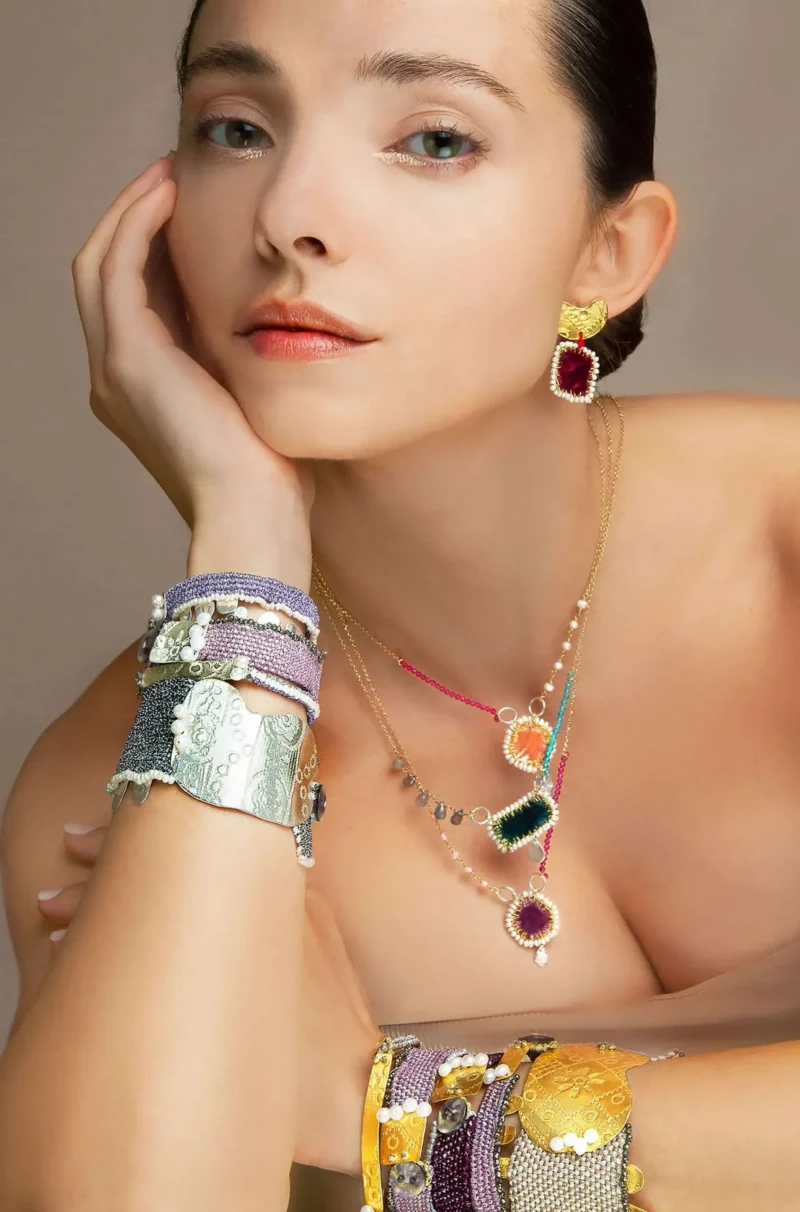 Handmade Jewellery | Woven brown bracelet with gold plated silver and pearls gallery 1