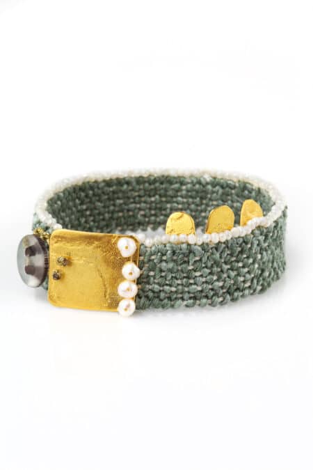 Woven bracelet with gold plated silver and pearls gallery 1