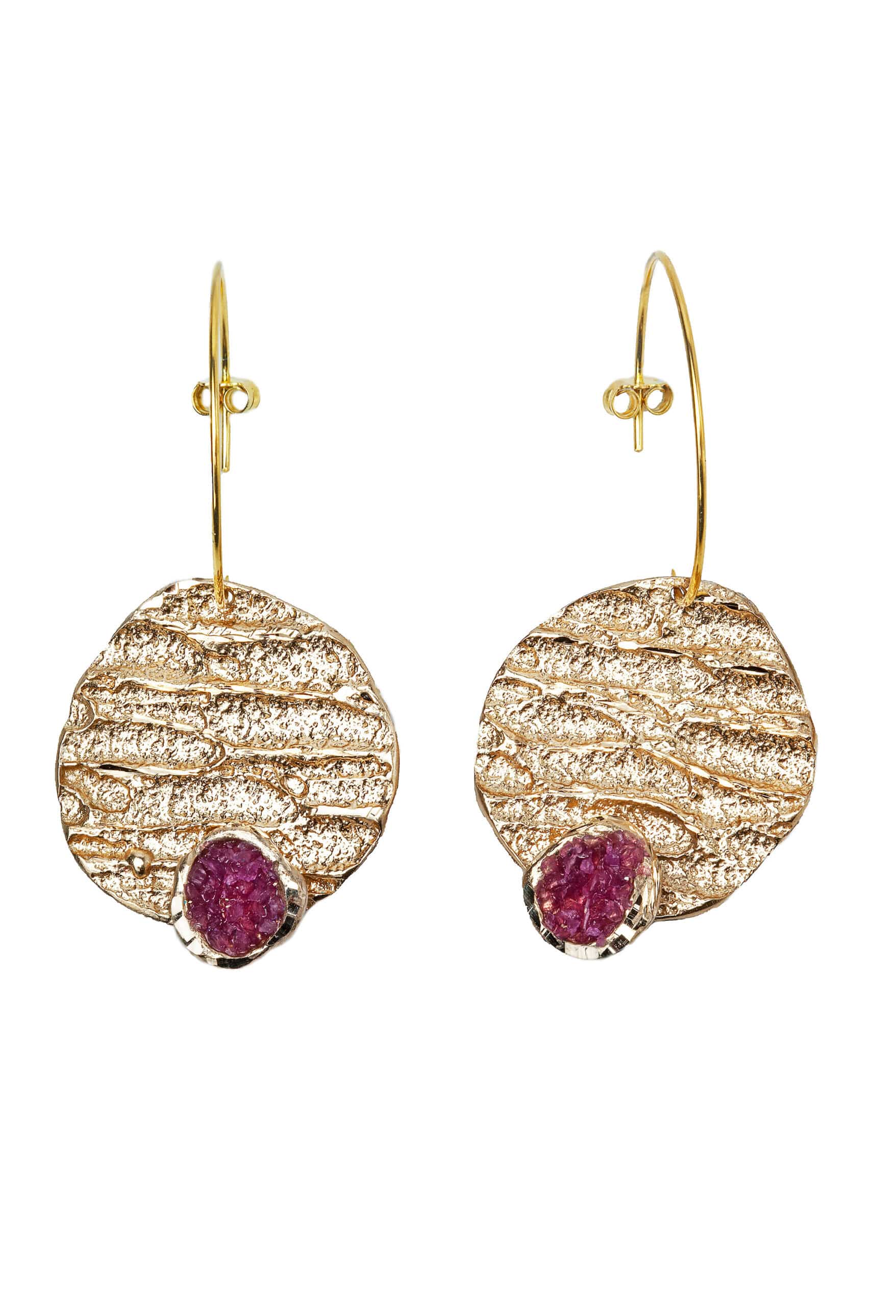 Gold plated silver and bronze hoops with fuchsia crystals main