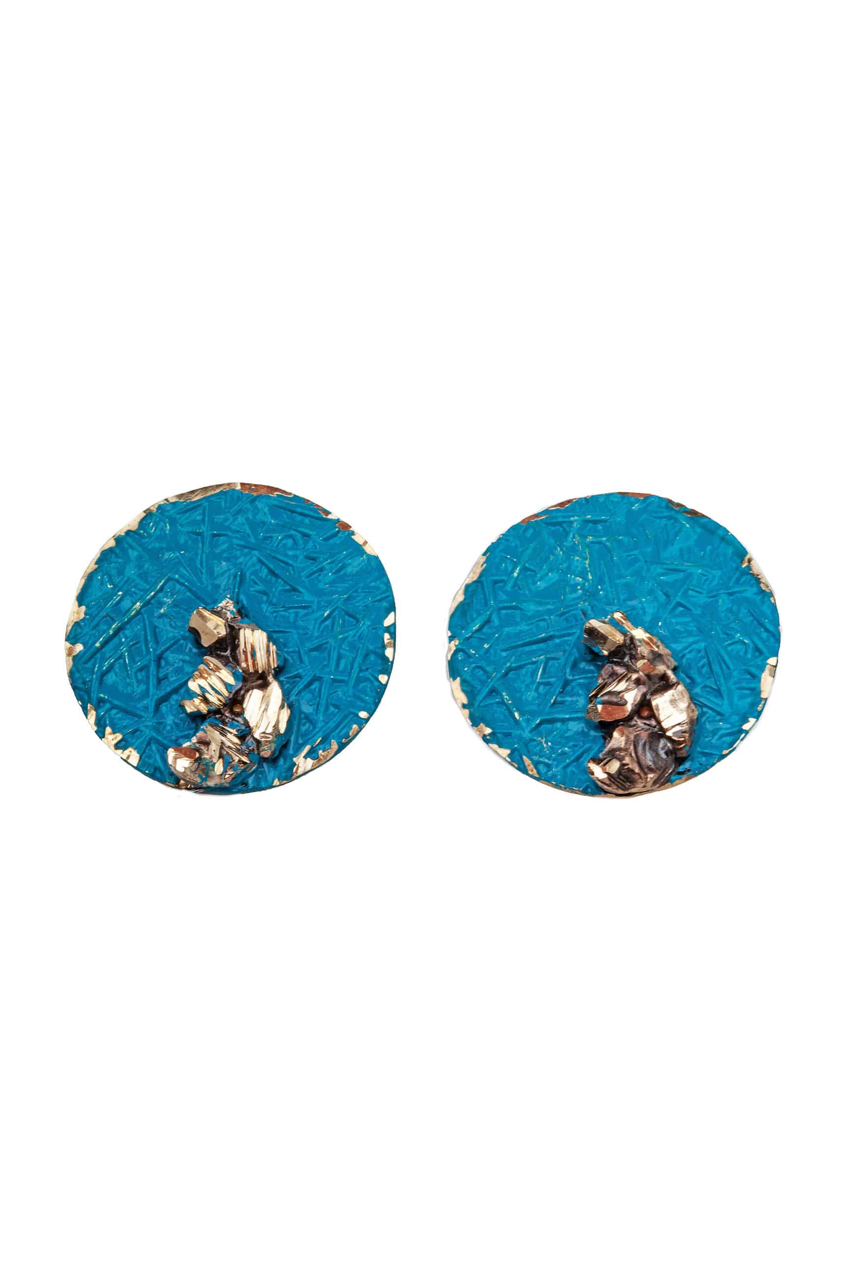 Round stud bronze earrings with turquoise patina main
