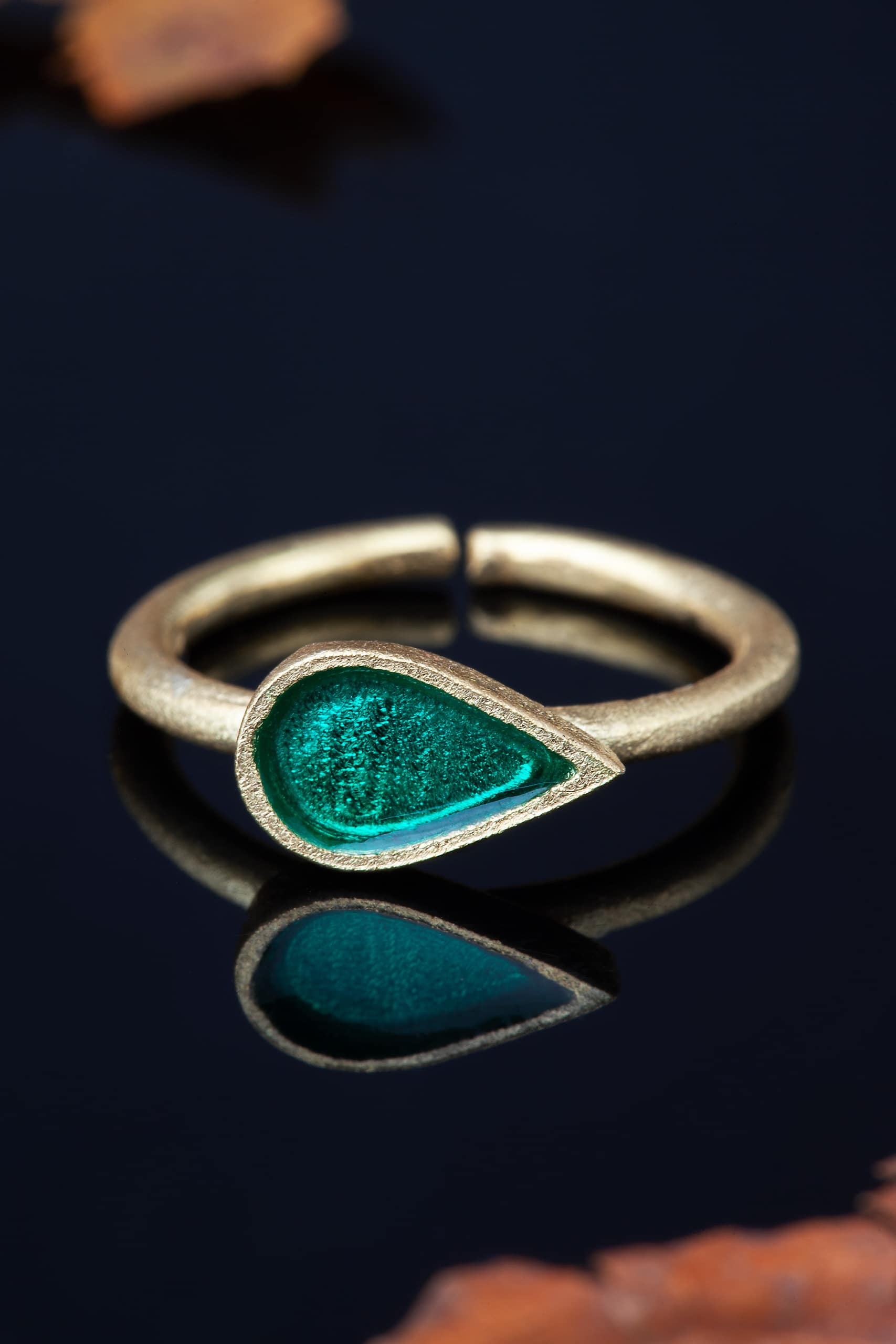 Drop gold plated silver ring with green enamel gallery 1