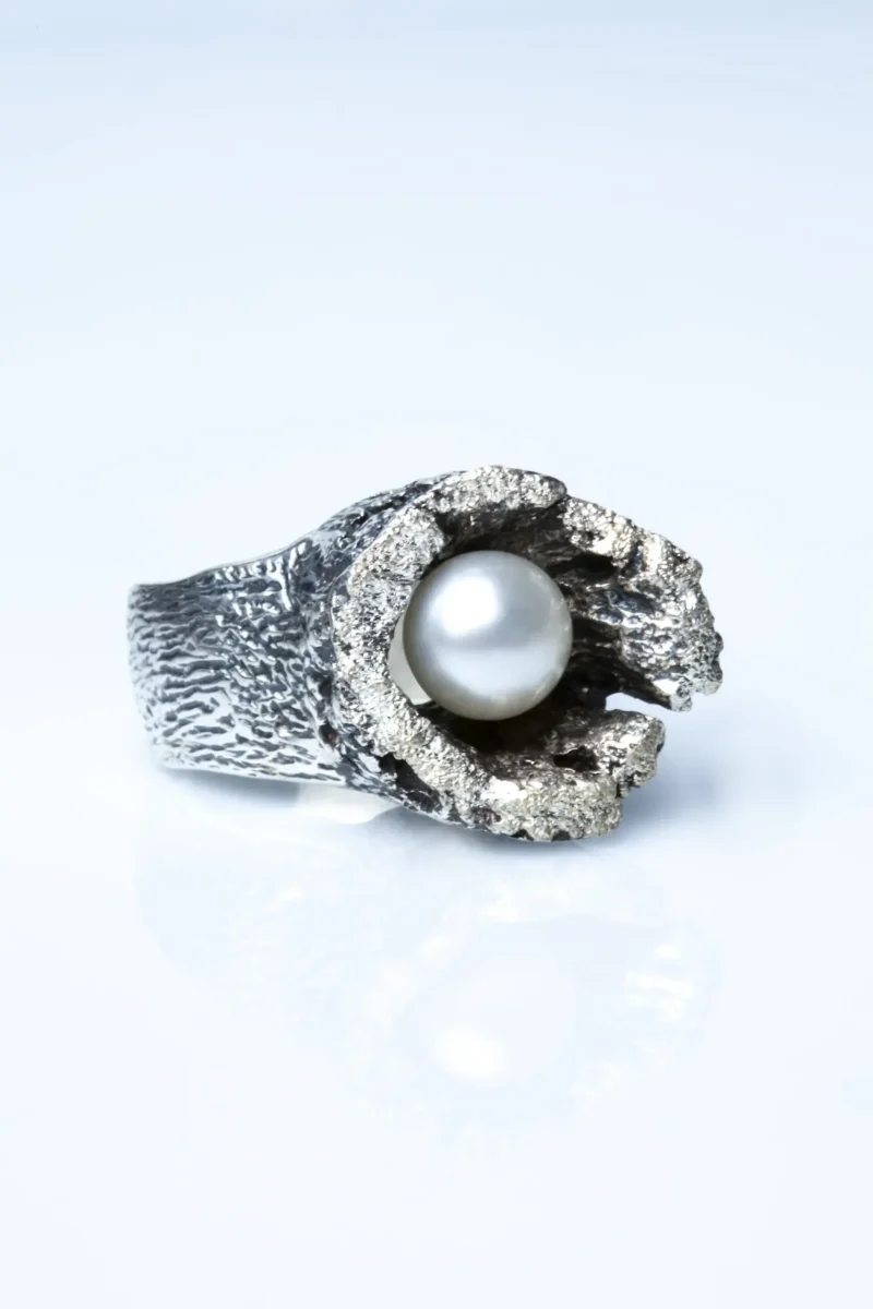Handmade Jewellery | Antique silver ring with diamond dust and pearl gallery 1