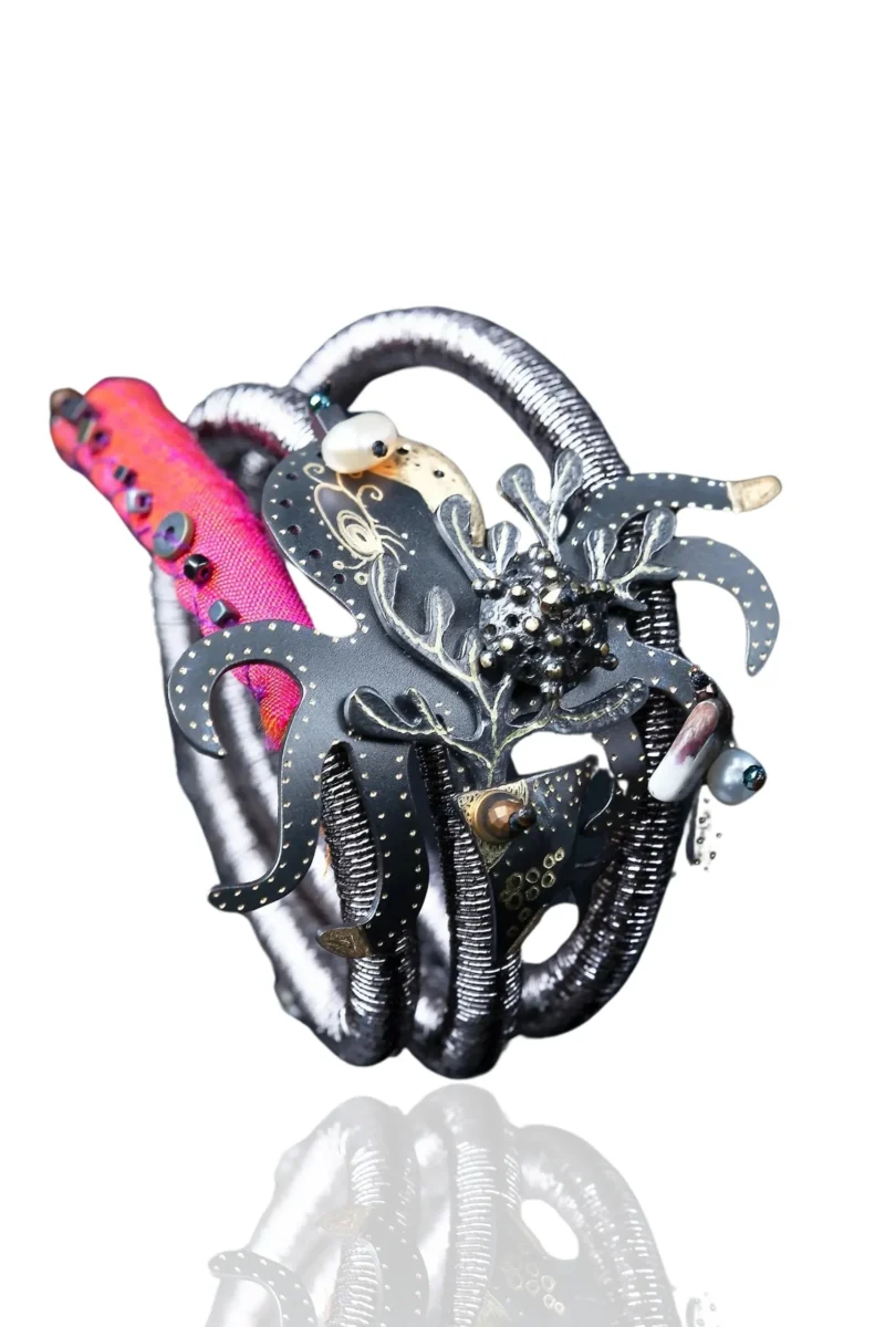 Handmade Jewellery | Octopus engraved bronze bracelet main