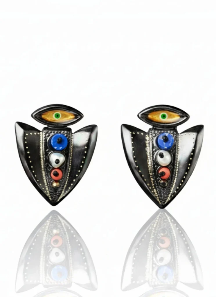 Triangle engraved black bronze earrings with enamel