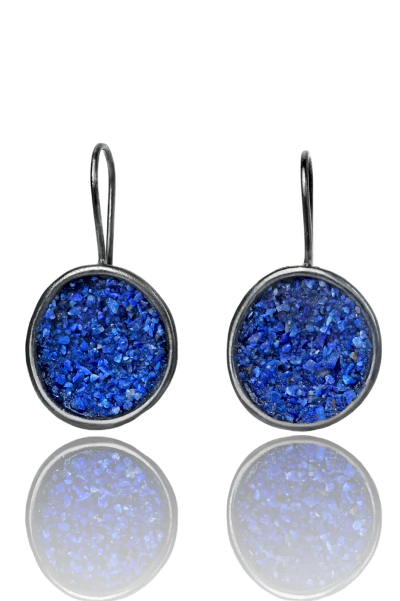 Handmade Jewellery | Round black earrings with lapis lazuli main