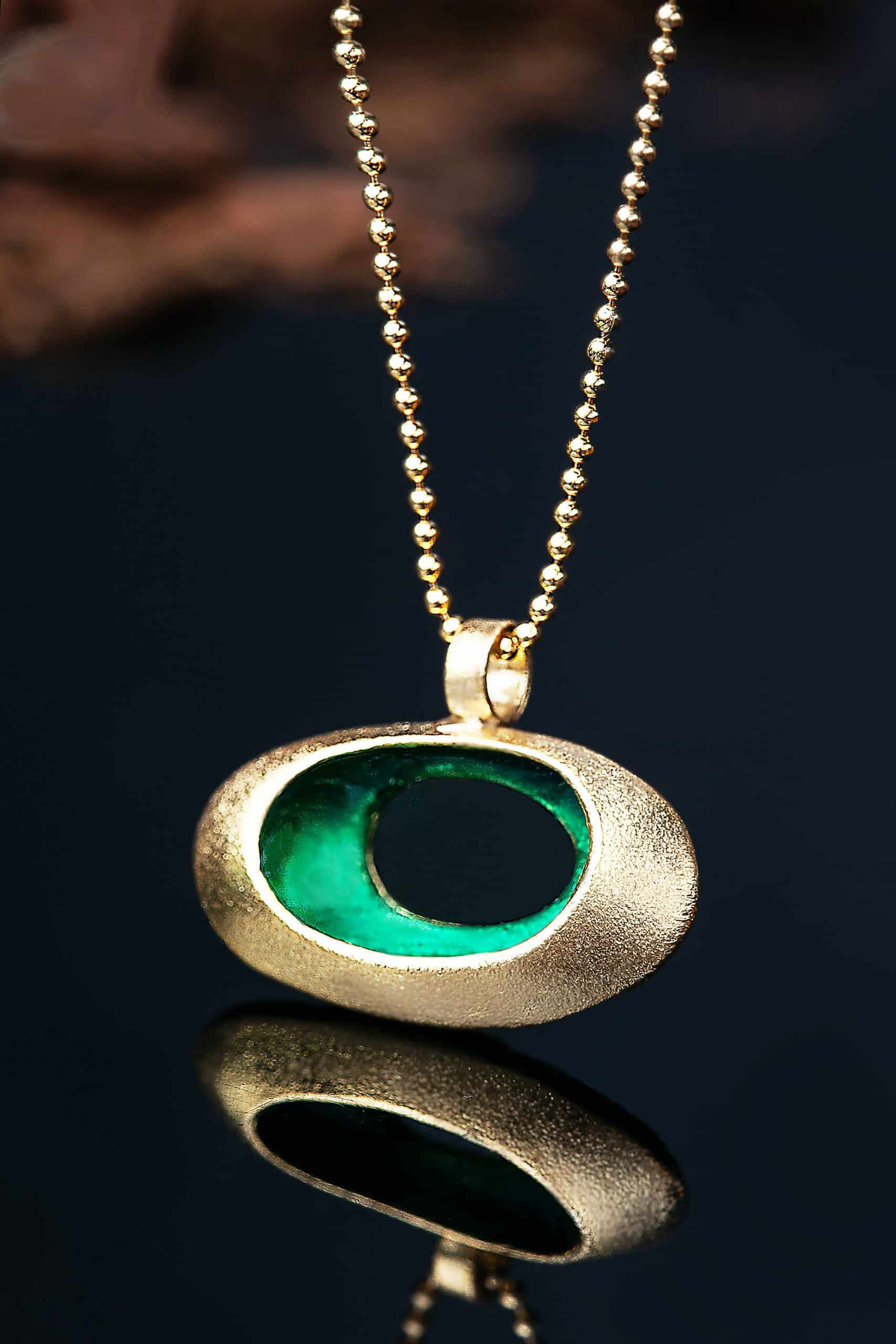 Oval gold plated silver necklace with green enamel gallery 1