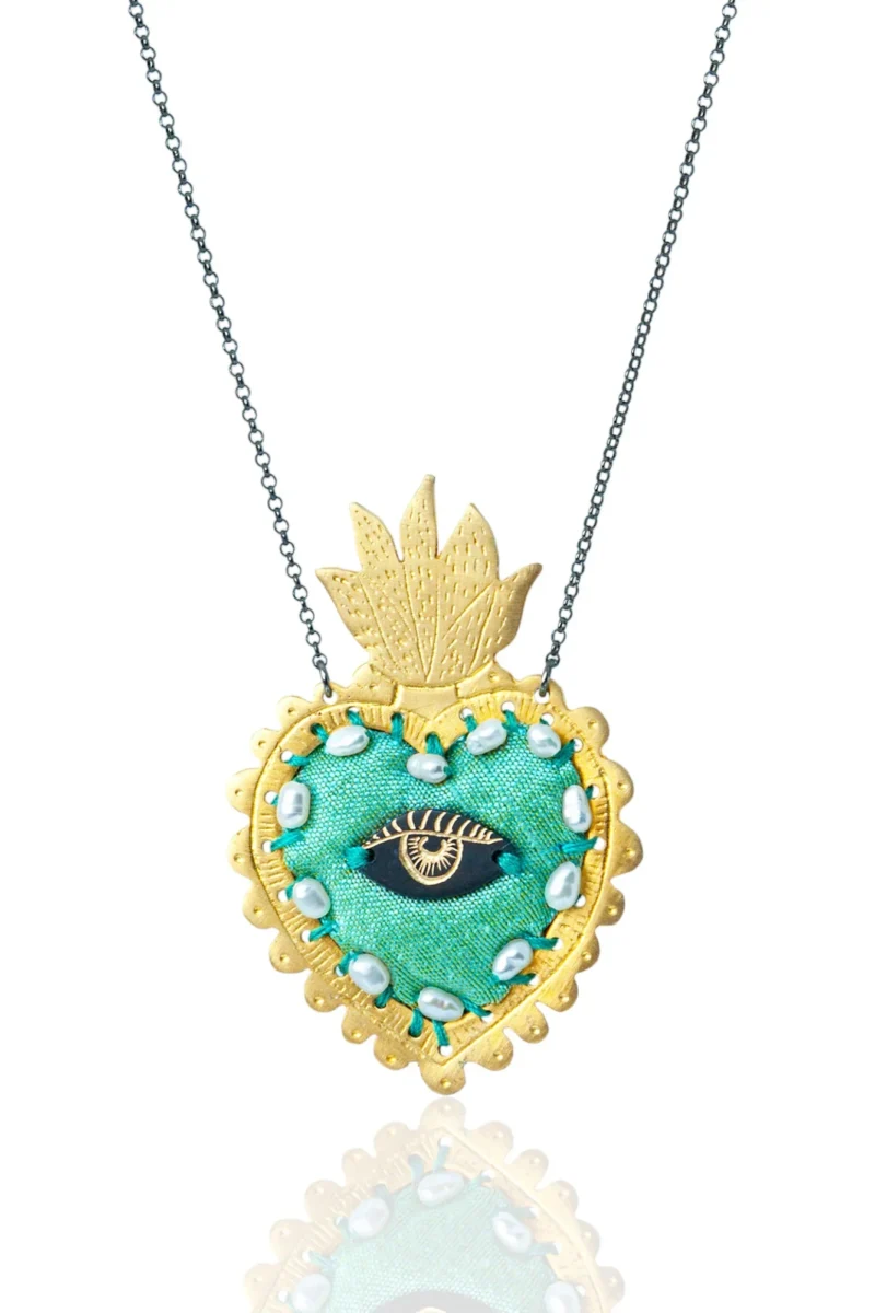 Handmade Jewellery | Heart necklace with silk fabric and pearls main