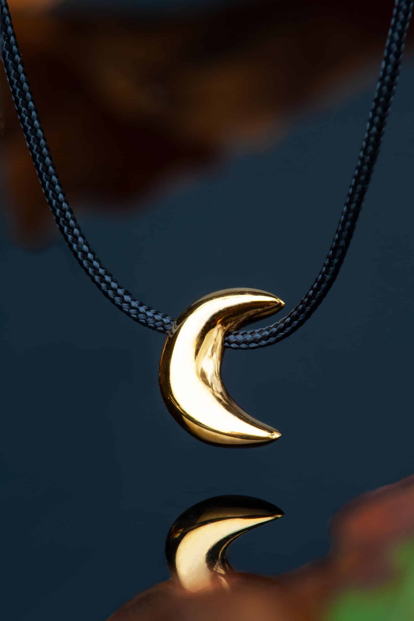 Moon gold plated silver necklace main