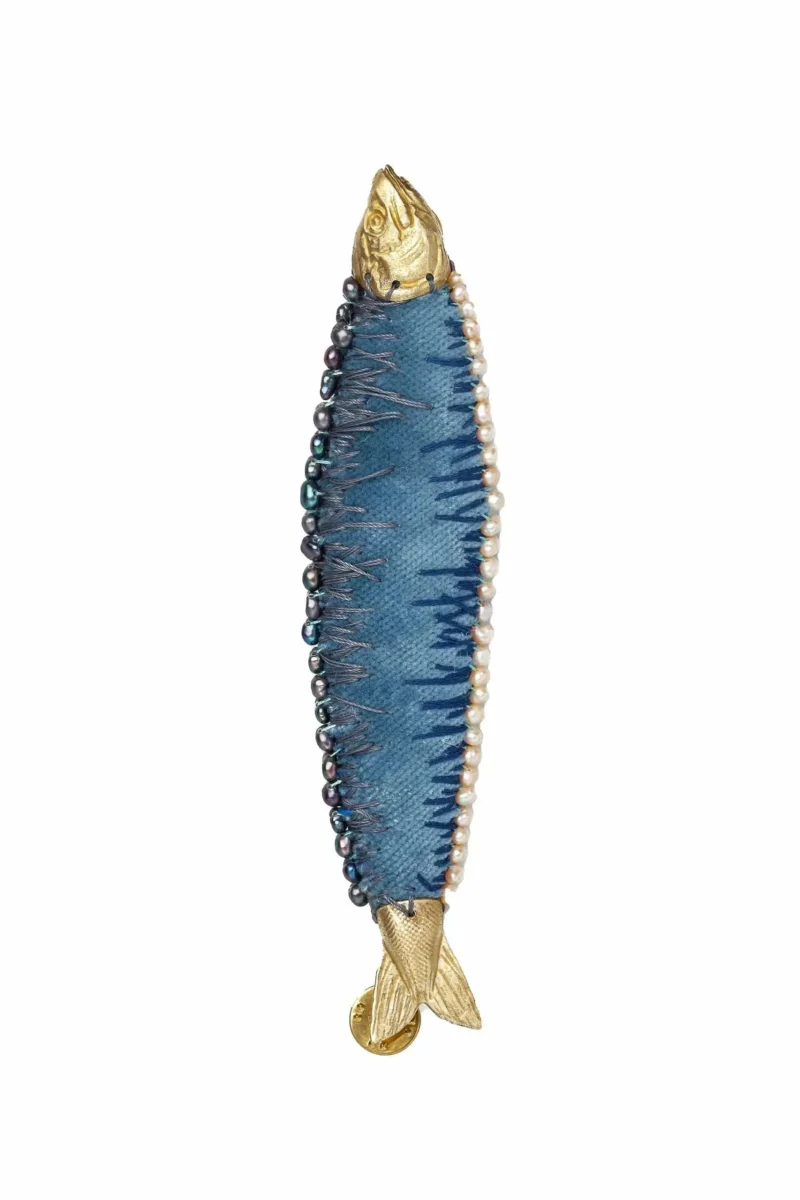 Handmade Jewellery | Fish bronze and velvet brooch main