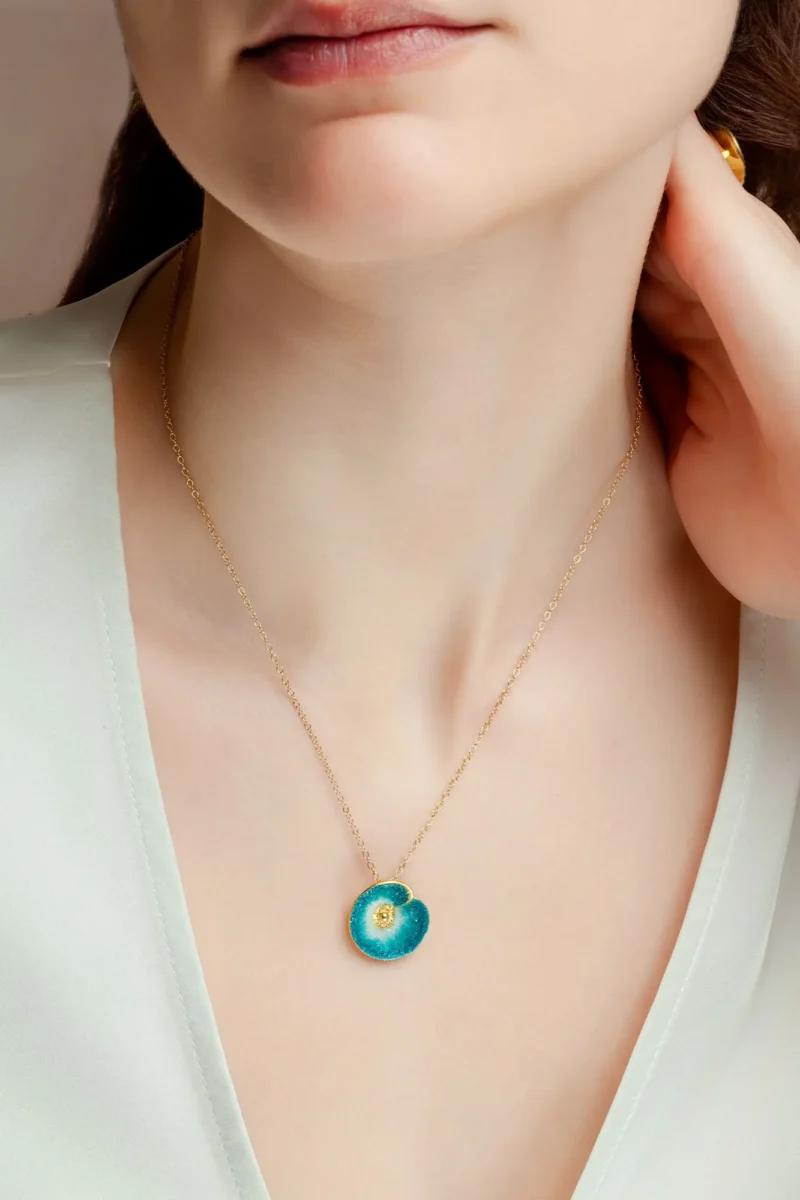Handmade Jewellery | Flower handmade silver nano crystals necklace gallery 1