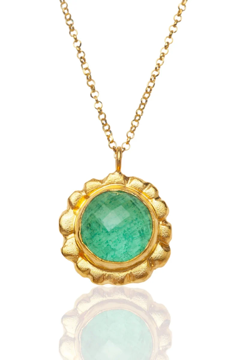 Handmade Jewellery | Flower handmade necklace with Aventurine main
