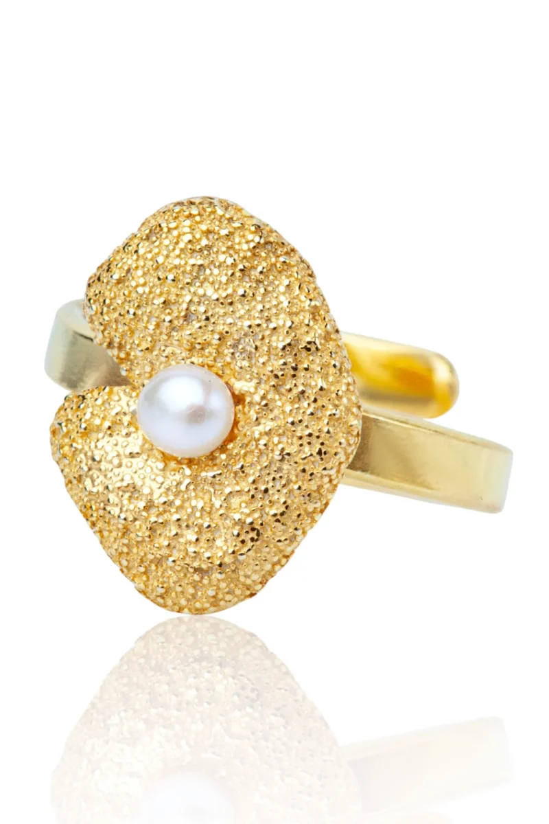 Handmade Jewellery | Textured sculptural silver ring with a pearl gallery 2
