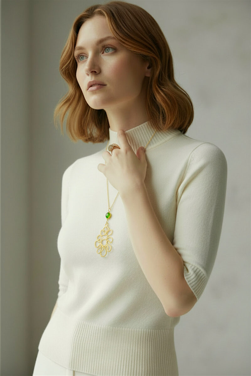 Handmade Jewellery | Waves handmade silver necklace with peridot gallery 1