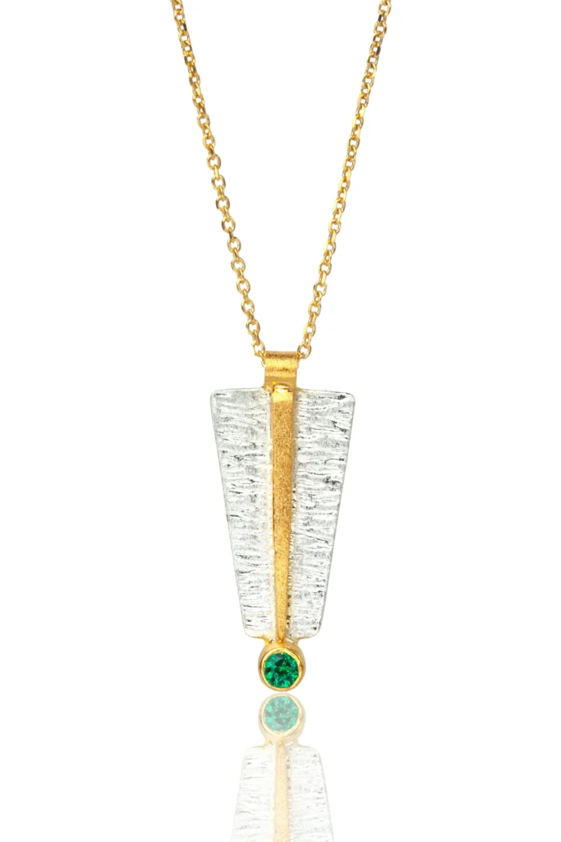 Handmade Jewellery | Minimal handmade silver necklace with a green zircon main