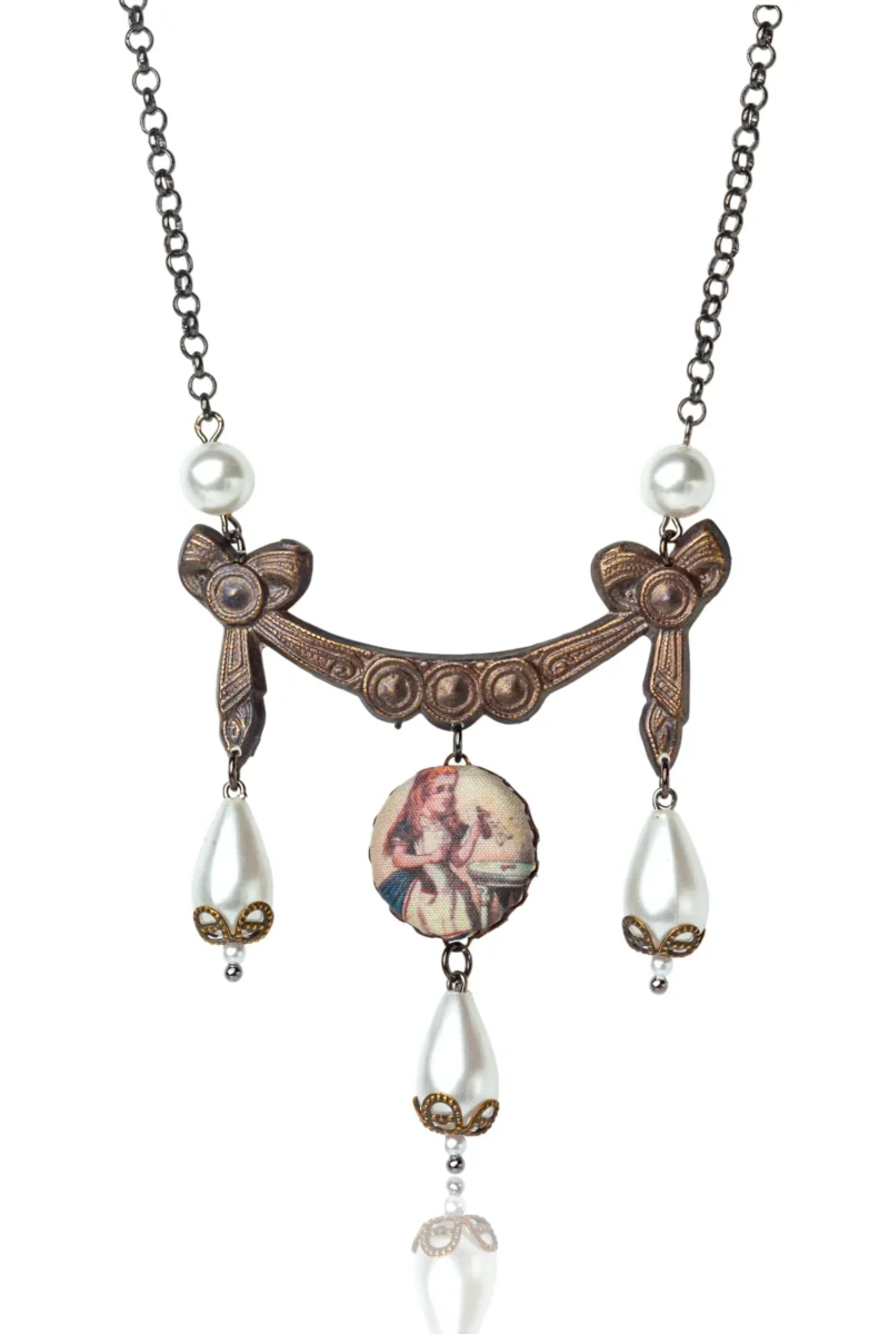 Handmade Jewellery | The Wonderland Swag Pearl Necklace main