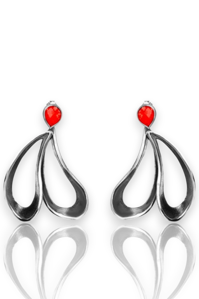 Paisleys handmade silver earrings with cornelian
